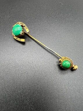 VTG Art Deco Gold-Tone Horseshoe Lapel Stick Pin with Green Stone